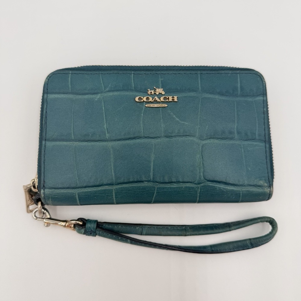 Coach‎ Accordion Zip Wallet Wristlet Crocodile Embossed Leather Turquoise Blue
